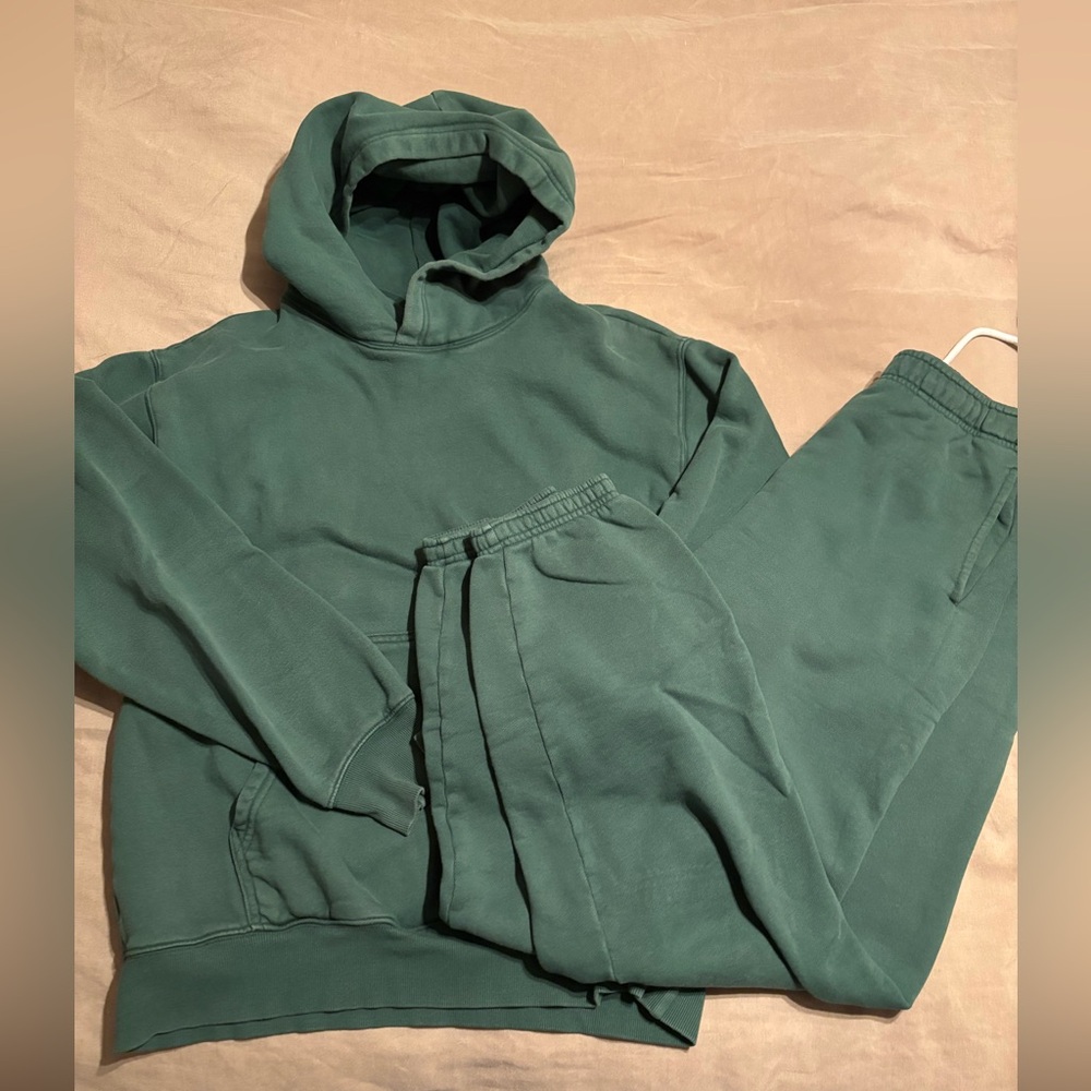 TNA Cozy AF Fleece in Forest Green